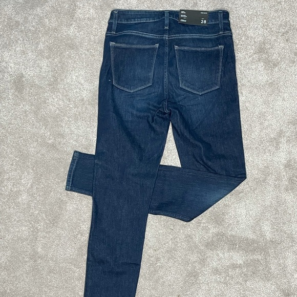 NEVER USED BEFORE - Picture 2 of 2